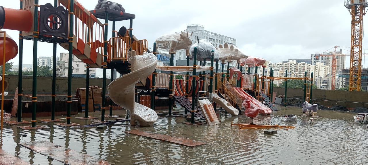 SCHOOL TABLES, CHAIRS, SLIDES, SWINGS, MERRY GO ROUND, TRAMPOLINE INSTALLATION SERVICE ONLY - Read TnC