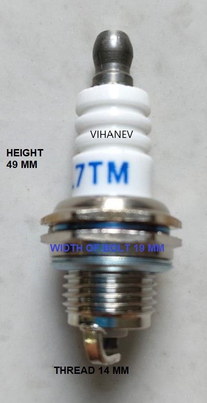 49cc Petrol Dirt/Pocket Bike Spark Plug  Compatible to L7TM / L7T / BM6A / M7 / CJ8  Suitable for Trimmer, Blower, Chainsaw, Brushcutter, Gas Scooters, Pocket Bikes, ATV etc - LWH 1.9*1.9*4.9 Cms